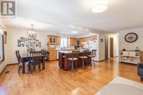 6195 Delta Drive, Niagara Falls (218 - West Wood), ON - Indoor Photo Showing Dining Room