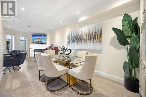 57 Brightsview Drive, Richmond Hill, ON - Indoor Photo Showing Dining Room