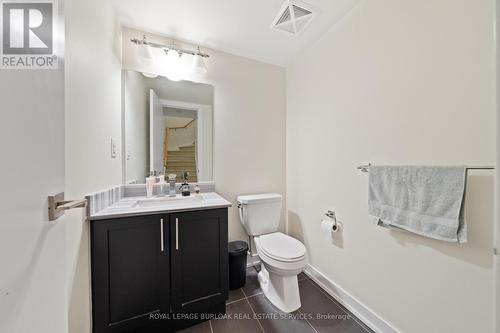 11 - 4080 Parkside Village Drive, Mississauga, ON - Indoor Photo Showing Bathroom