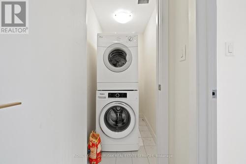 11 - 4080 Parkside Village Drive, Mississauga, ON - Indoor Photo Showing Laundry Room