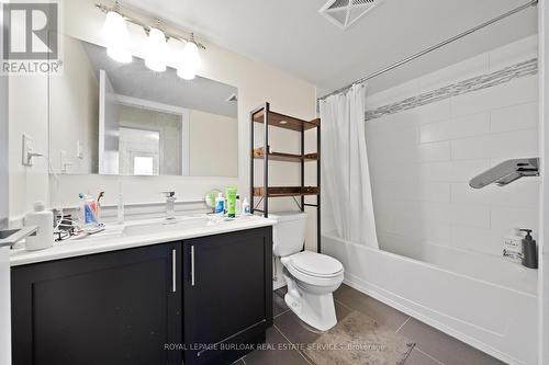 11 - 4080 Parkside Village Drive, Mississauga, ON - Indoor Photo Showing Bathroom