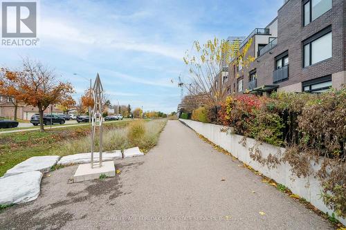 11 - 4080 Parkside Village Drive, Mississauga, ON - Outdoor