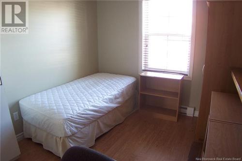 106-108 Parkdale Drive, Moncton, NB - Indoor Photo Showing Bedroom