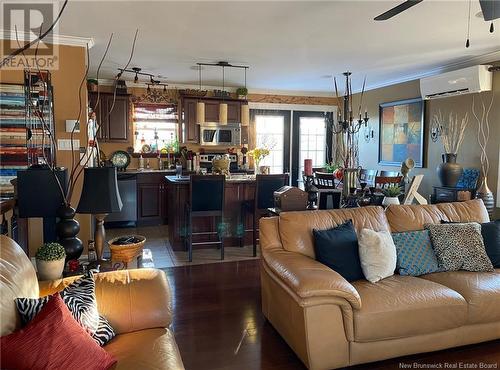 106-108 Parkdale Drive, Moncton, NB - Indoor Photo Showing Living Room