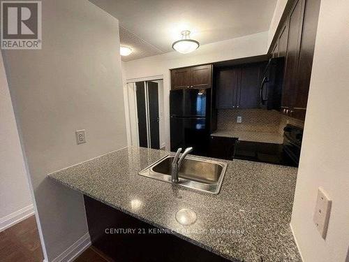 418 - 1070 Sheppard Avenue, Toronto, ON - Indoor Photo Showing Kitchen