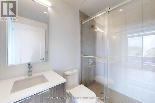 701 - 293 The Kingsway, Toronto, ON - Indoor Photo Showing Bathroom