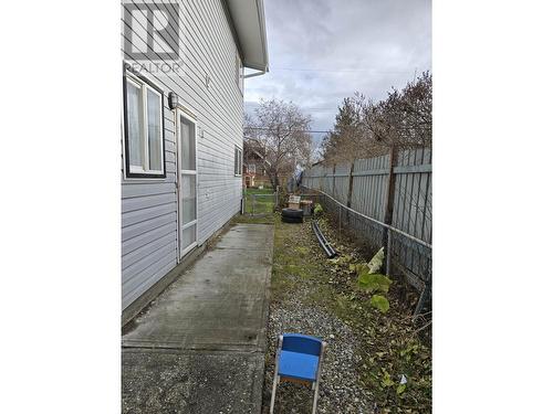 386 392 Elliott Street, Quesnel, BC - Outdoor