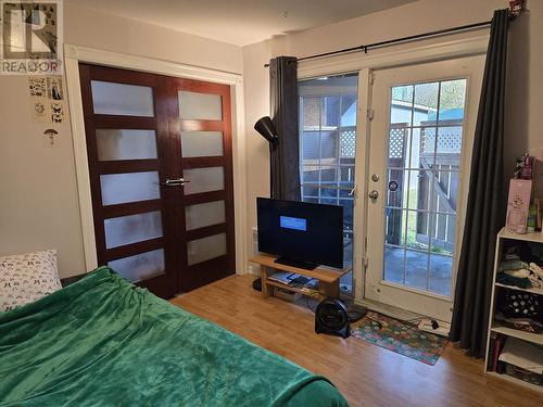 386 392 Elliott Street, Quesnel, BC - Indoor Photo Showing Bedroom