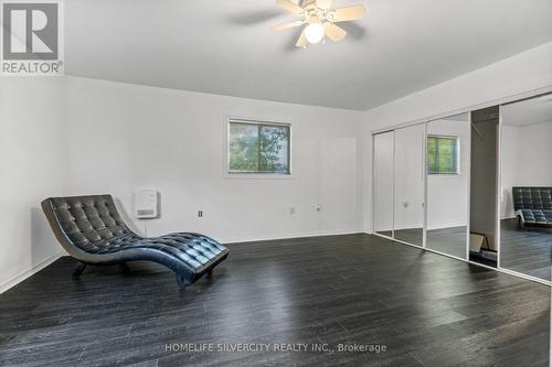 20527 Melbourne Road, Southwest Middlesex, ON - Indoor Photo Showing Other Room