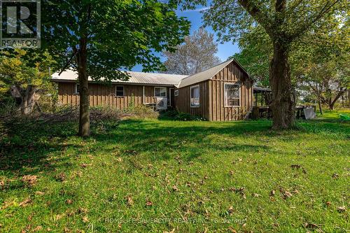 20527 Melbourne Road, Southwest Middlesex, ON - Outdoor With Deck Patio Veranda