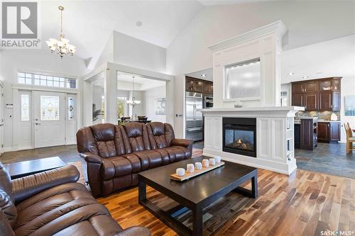 106 Mission Ridge, Aberdeen Rm No. 373, SK - Indoor Photo Showing Living Room With Fireplace