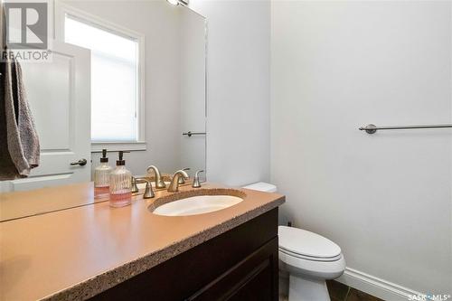 106 Mission Ridge, Aberdeen Rm No. 373, SK - Indoor Photo Showing Bathroom