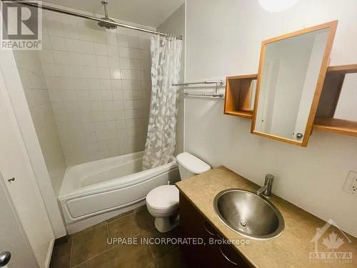 1405 - 179 George Street, Ottawa, ON - Indoor Photo Showing Bathroom