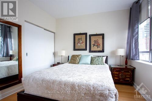 301 - 180 York Street, Ottawa, ON - Indoor Photo Showing Bedroom