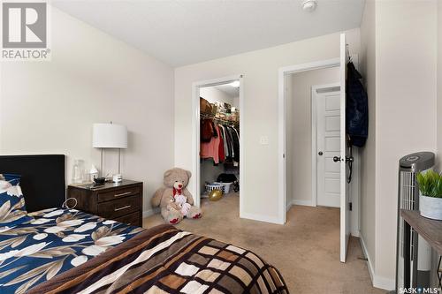 51 5652 Gordon Road, Regina, SK - Indoor Photo Showing Bedroom