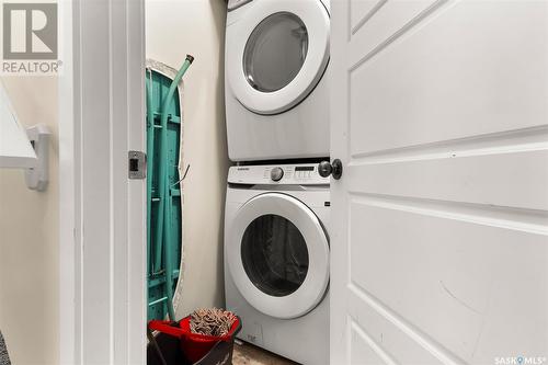 51 5652 Gordon Road, Regina, SK - Indoor Photo Showing Laundry Room