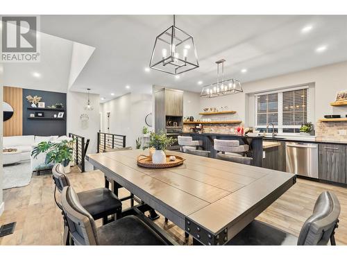 2173 Coldwater Drive, Kamloops, BC - Indoor Photo Showing Dining Room