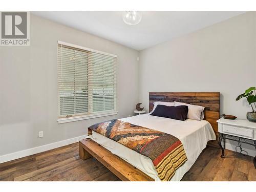 2173 Coldwater Drive, Kamloops, BC - Indoor Photo Showing Bedroom