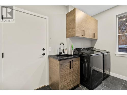 2173 Coldwater Drive, Kamloops, BC - Indoor Photo Showing Laundry Room