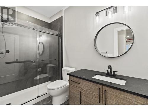 2173 Coldwater Drive, Kamloops, BC - Indoor Photo Showing Bathroom