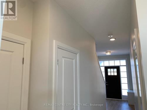 First Floor corridor - 2305 Callingham Drive, London, ON - Indoor Photo Showing Other Room