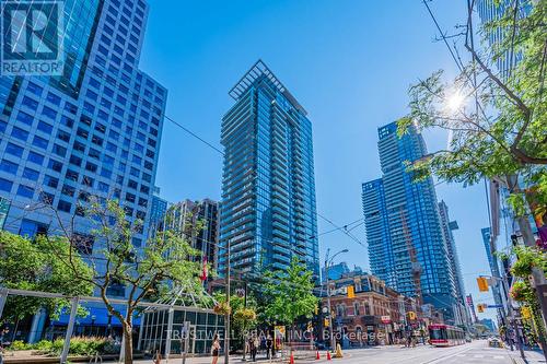 420 - 8 Mercer Street, Toronto, ON - Outdoor With Facade