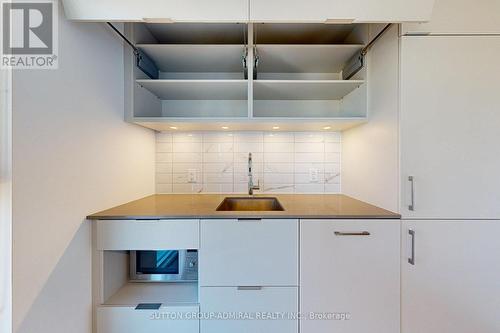 1811 - 15 Lower Jarvis Street, Toronto, ON - Indoor Photo Showing Kitchen