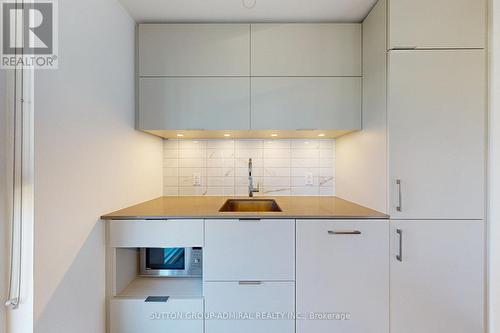 1811 - 15 Lower Jarvis Street, Toronto, ON - Indoor Photo Showing Kitchen