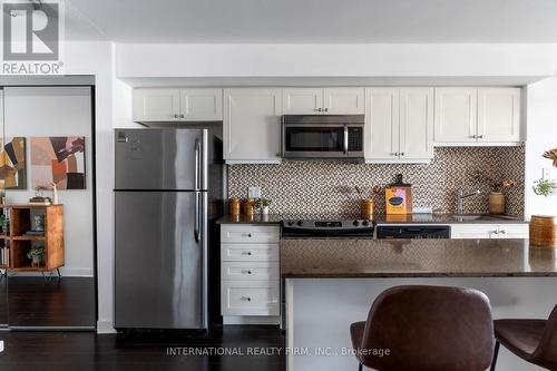 317 - 1169 Queen Street W, Toronto, ON - Indoor Photo Showing Kitchen