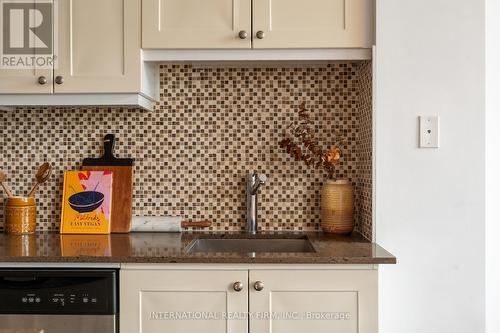 317 - 1169 Queen Street W, Toronto, ON - Indoor Photo Showing Kitchen