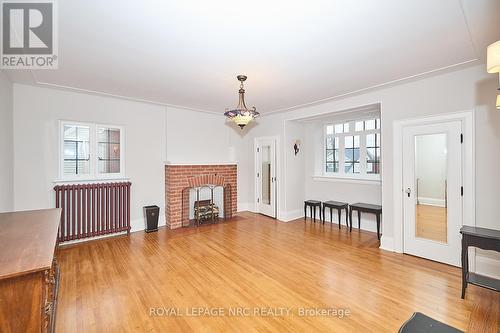 4980 Jepson Street, Niagara Falls (211 - Cherrywood), ON - Indoor Photo Showing Living Room With Fireplace