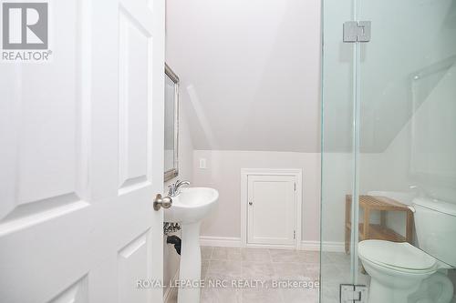 4980 Jepson Street, Niagara Falls (211 - Cherrywood), ON - Indoor Photo Showing Bathroom