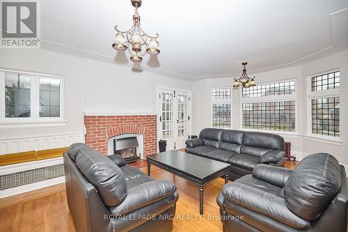 4980 Jepson Street, Niagara Falls (211 - Cherrywood), ON - Indoor Photo Showing Living Room With Fireplace