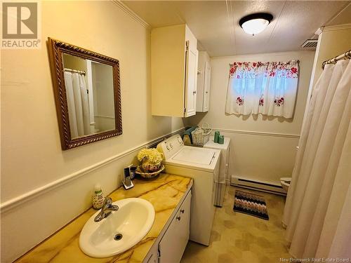 16 Poulin Drive, Woodstock, NB - Indoor Photo Showing Laundry Room