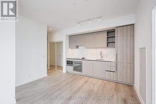 Ph02 - 55 Mercer Street, Toronto, ON - Indoor Photo Showing Kitchen