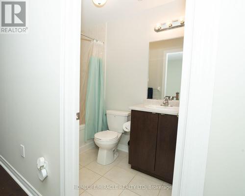 83 Finegan Circle, Brampton, ON - Indoor Photo Showing Bathroom