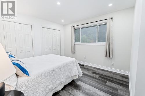 6700 32Nd Side Road, Halton Hills, ON - Indoor Photo Showing Bedroom