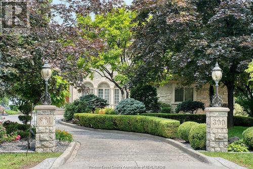 300 Elmgrove Drive, Lakeshore, ON - Outdoor