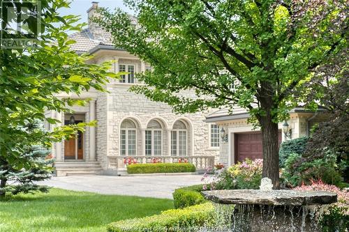 300 Elmgrove Drive, Lakeshore, ON - Outdoor