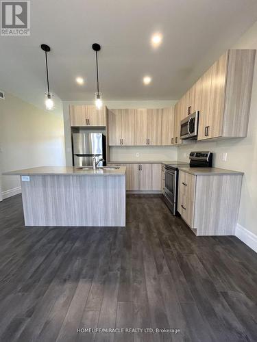 35 Allen Street, Prince Edward County, ON - Indoor Photo Showing Kitchen