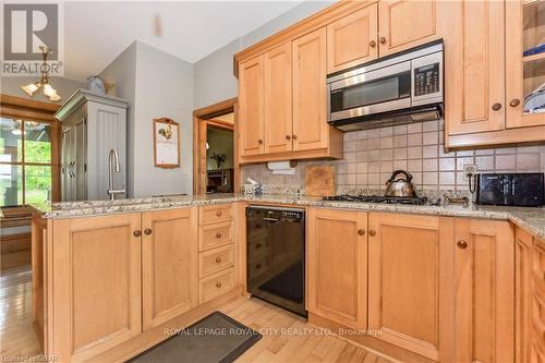 6086 5Th Line, Centre Wellington, ON - Indoor Photo Showing Kitchen