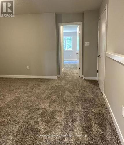 924 Robert Ferrie Drive, Kitchener, ON - Indoor Photo Showing Other Room