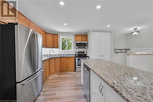 Upper - 455 Brigadoon Drive, Hamilton, ON - Indoor Photo Showing Kitchen