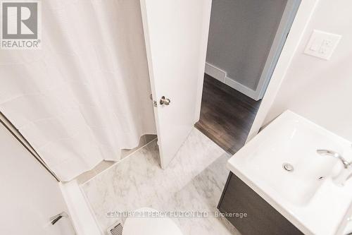 146 Wilson Avenue, London, ON - Indoor Photo Showing Bathroom