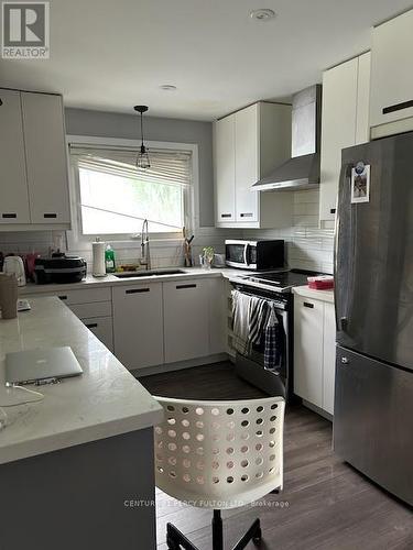 146 Wilson Avenue, London, ON - Indoor Photo Showing Kitchen