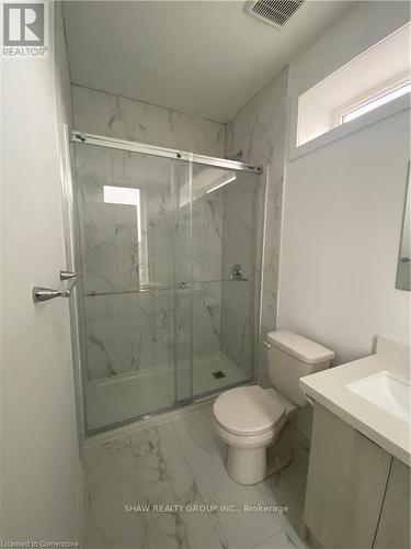 1 - 416 Dundas Street S, Cambridge, ON - Indoor Photo Showing Bathroom