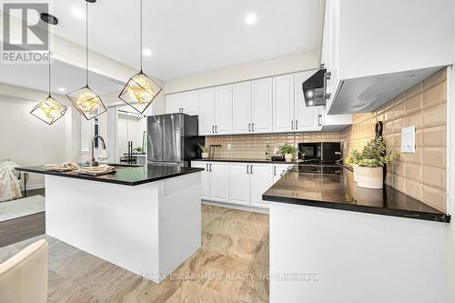 22 Sundin Drive, Haldimand, ON - Indoor Photo Showing Kitchen