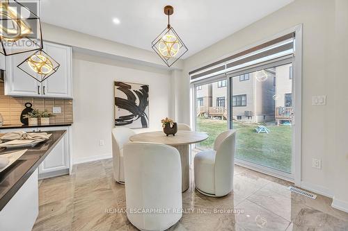 22 Sundin Drive, Haldimand, ON - Indoor Photo Showing Dining Room