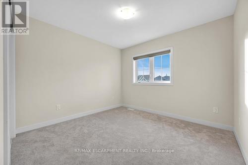 22 Sundin Drive, Haldimand, ON - Indoor Photo Showing Other Room