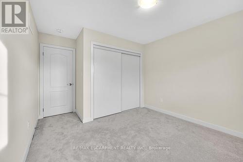 22 Sundin Drive, Haldimand, ON - Indoor Photo Showing Other Room